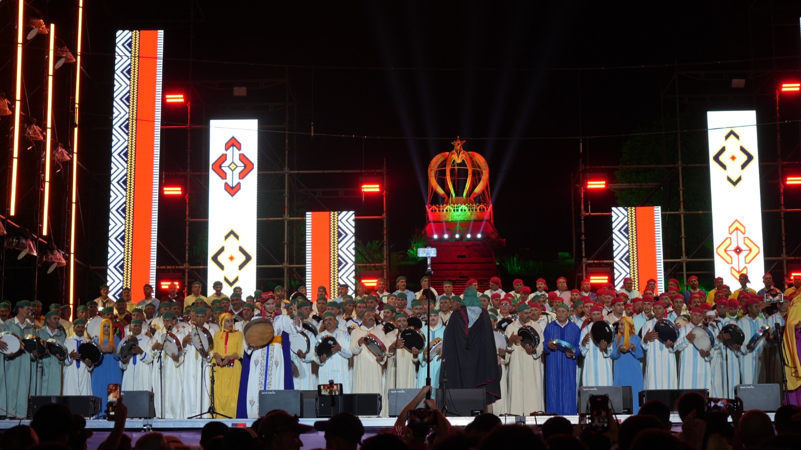 مهرجان إفران يختتم دورته بنجاح جماهيري لافت ويؤكد مكانته ضمن أبرز التظاهرات الفنية بالمغرب