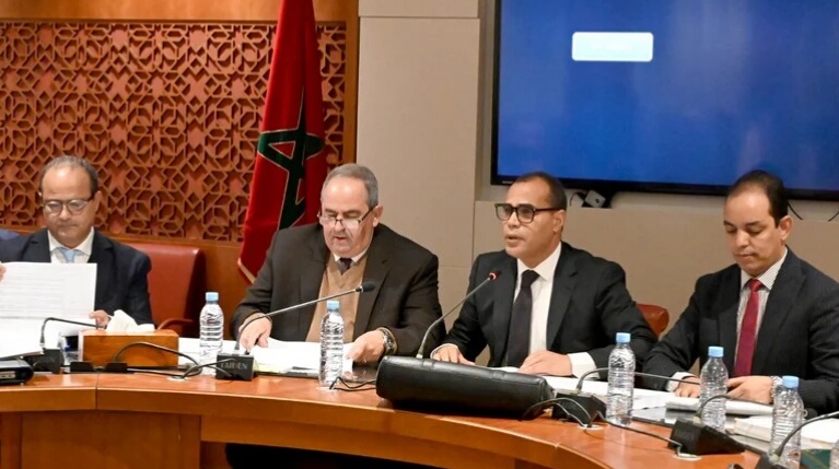 لجنة برلمانية تمرر بالأغلبية مشروع قانون التعليم العالي وسط جدل حول المجانية والحوكمة