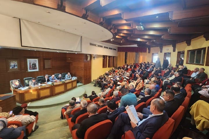 عدول المغرب ينتفضون: مشروع قانون 16.22 "يعدم" المهنة ويحولها إلى ملف زجري