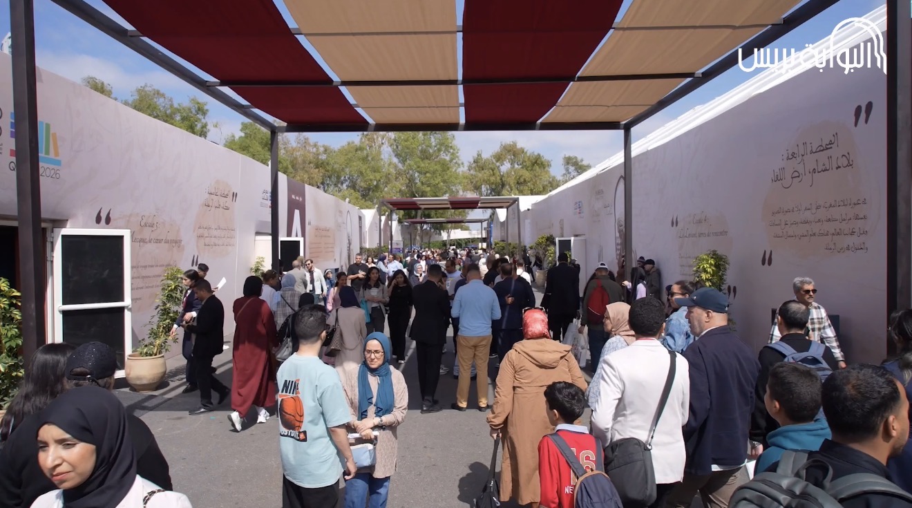 إقبال كبير من زوار وعشاق القراءة بالمعرض الدولي للنشر والكتاب