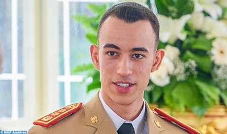 ولي العهد يترأس حفل تخرج الفوجين 25 و59 بالكلية الملكية للدراسات العسكرية العليا بالقنيطرة